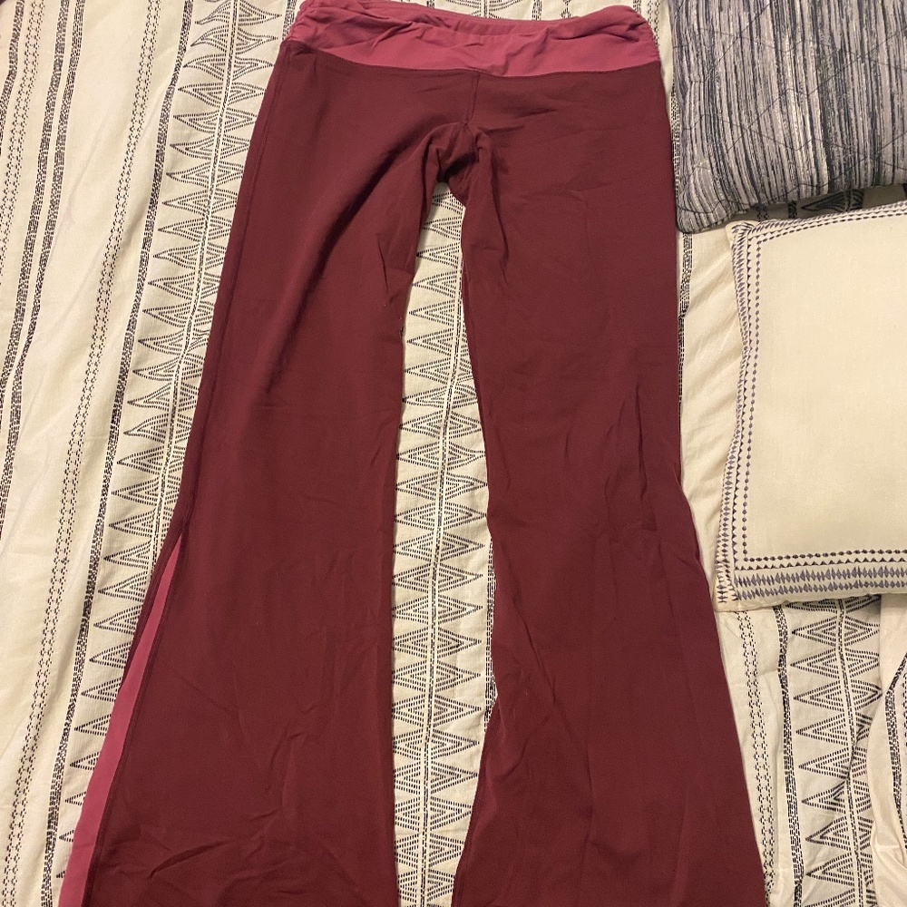 Lululemon vintage flare leggings 8